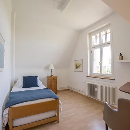 アパート Charmante Altbauwohnung Am Rhein *