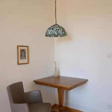 Charmante Altbauwohnung Am Rhein Basel