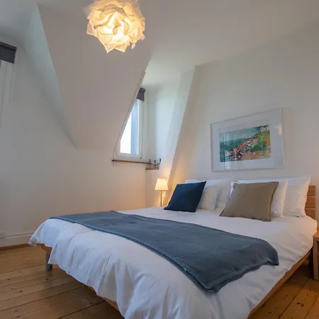 Charmante Altbauwohnung Am Rhein * Basel