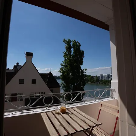 Apartment Charmante Altbauwohnung Am Rhein *