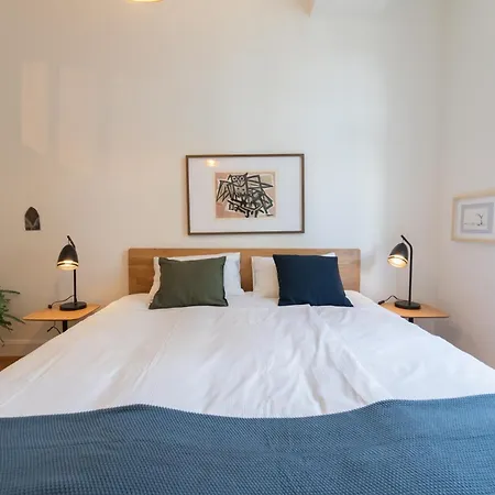 Charmante Altbauwohnung Am Rhein Basel