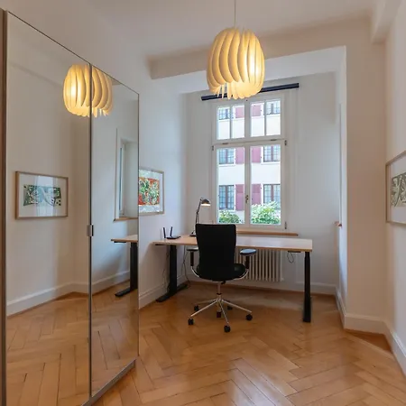 Charmante Altbauwohnung Am Rhein Basel