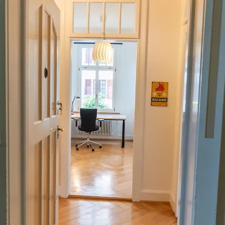 Apartment Charmante Altbauwohnung Am Rhein